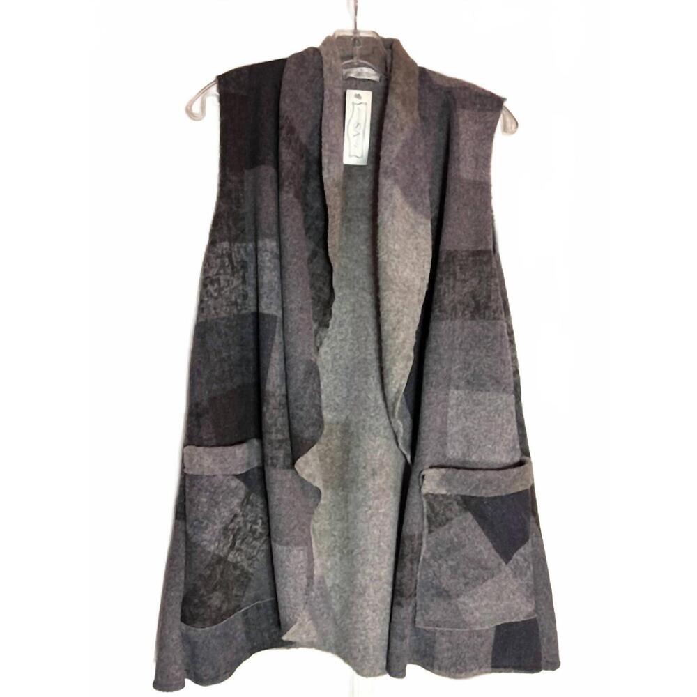 NEW VINE STREET women's plaid vest in black